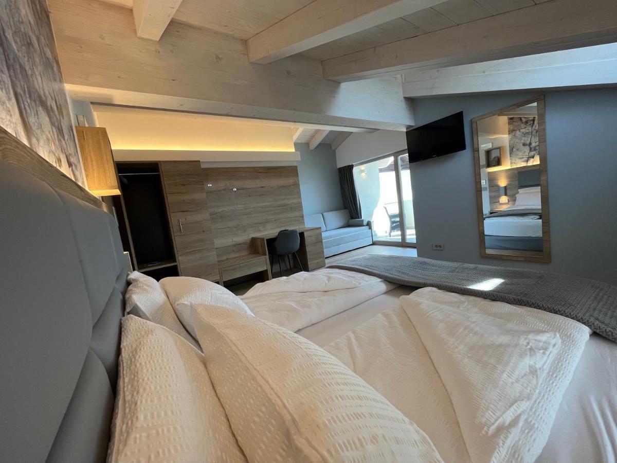 Le Rocce Val Di Non - Quality Room & Breakfast Tassullo Екстер'єр фото