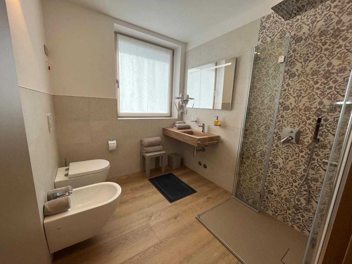 Le Rocce Val Di Non - Quality Room & Breakfast Tassullo Екстер'єр фото