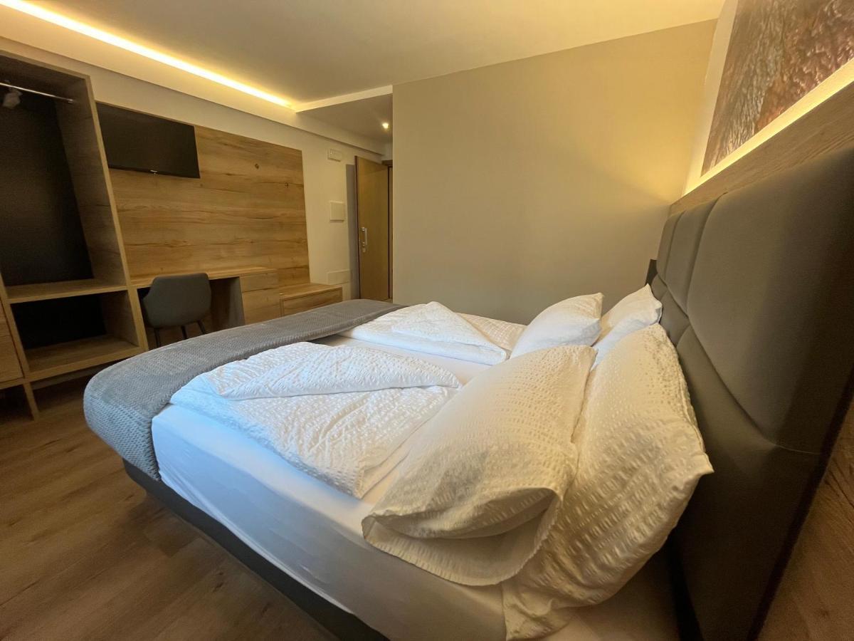 Le Rocce Val Di Non - Quality Room & Breakfast Tassullo Екстер'єр фото